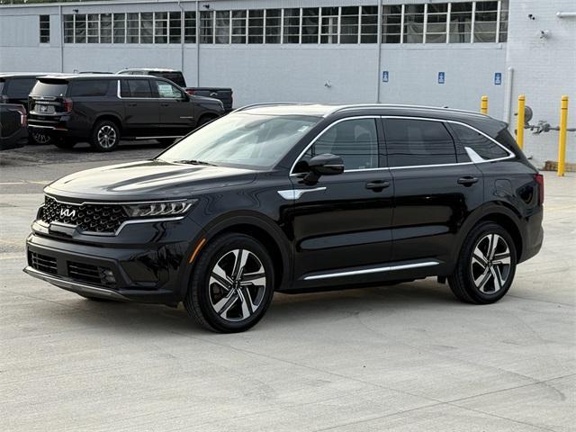 used 2022 Kia Sorento Hybrid car, priced at $30,057
