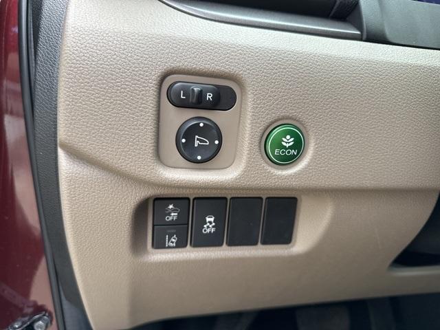 used 2022 Honda Pilot car, priced at $27,793