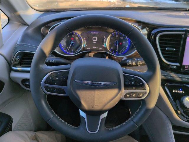 used 2023 Chrysler Pacifica car, priced at $39,495