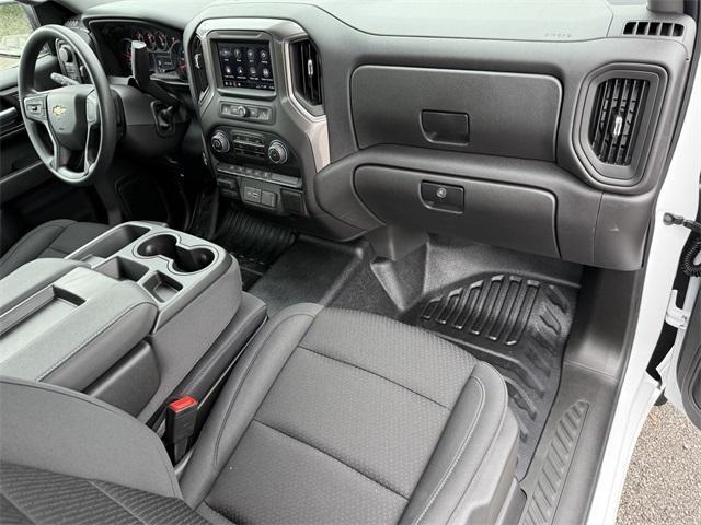 new 2025 Chevrolet Silverado 1500 car, priced at $44,382