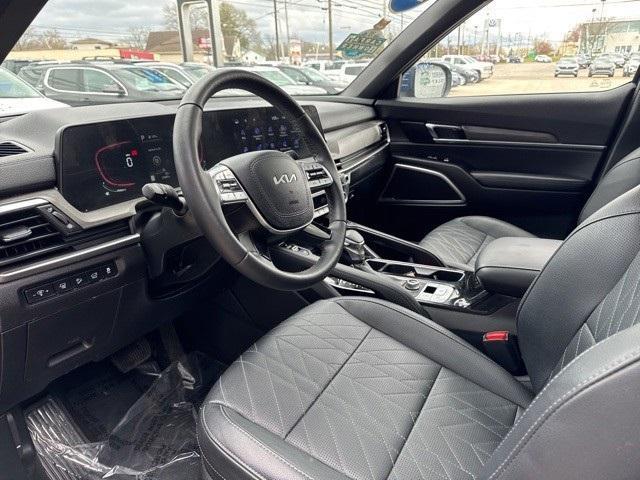 used 2024 Kia Telluride car, priced at $42,128