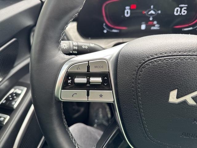 used 2024 Kia Telluride car, priced at $42,128