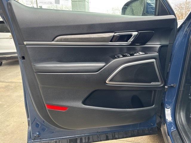 used 2024 Kia Telluride car, priced at $42,128