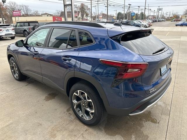 used 2024 Chevrolet Trax car, priced at $22,996