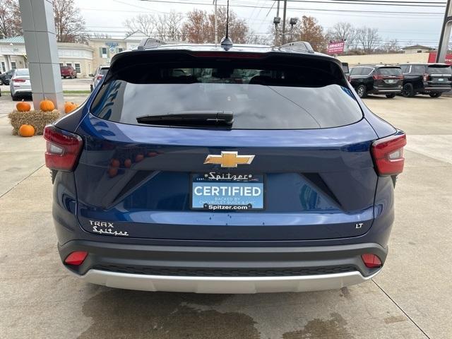 used 2024 Chevrolet Trax car, priced at $22,996