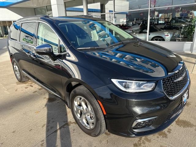 used 2023 Chrysler Pacifica car, priced at $39,995