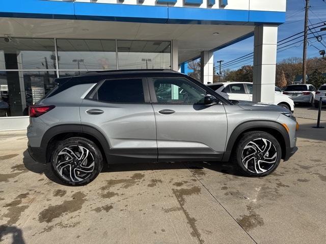 new 2025 Chevrolet TrailBlazer car, priced at $30,263