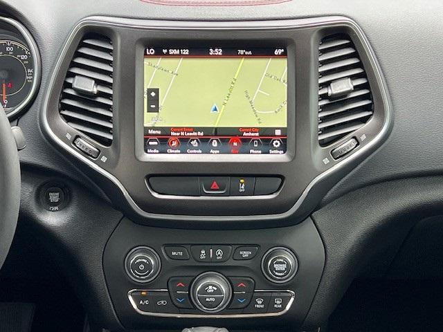 used 2022 Jeep Cherokee car, priced at $27,464
