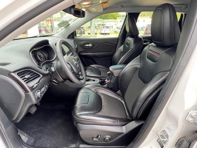 used 2022 Jeep Cherokee car, priced at $27,464