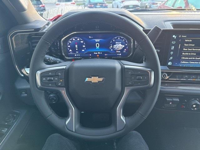 new 2025 Chevrolet Silverado 1500 car, priced at $47,643