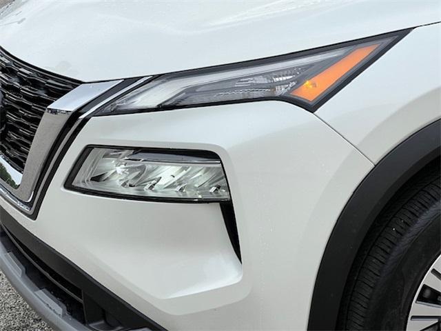 used 2022 Nissan Rogue car, priced at $26,562