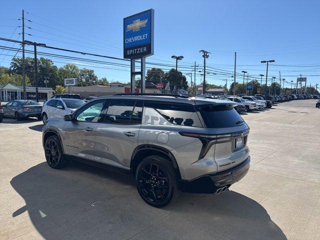 used 2024 Chevrolet Traverse car, priced at $50,495