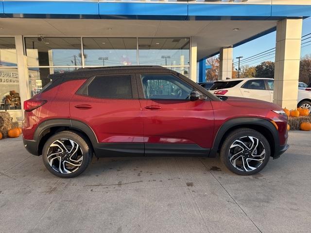 new 2025 Chevrolet TrailBlazer car, priced at $31,623