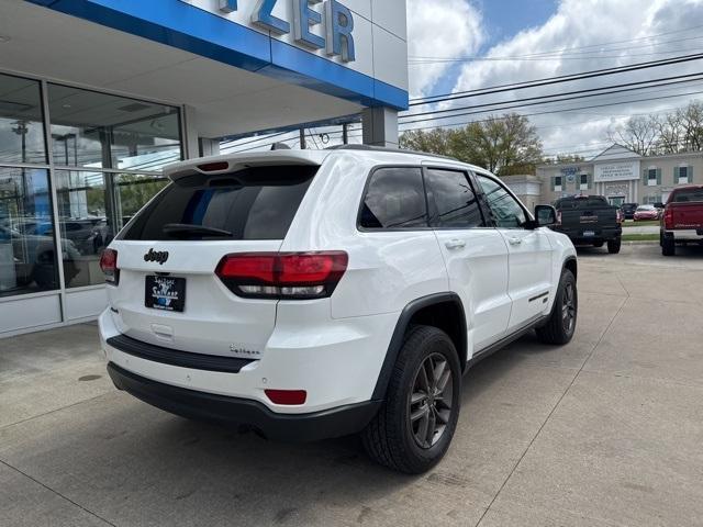 used 2016 Jeep Grand Cherokee car, priced at $16,356