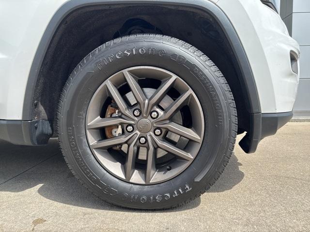 used 2016 Jeep Grand Cherokee car, priced at $16,356