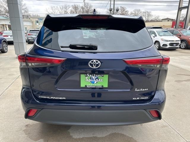 used 2021 Toyota Highlander car, priced at $31,497