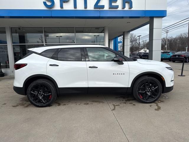 new 2025 Chevrolet Blazer car, priced at $43,645