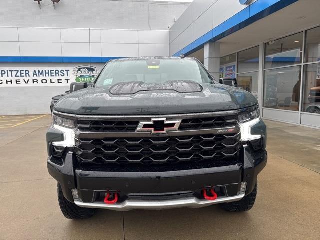 new 2025 Chevrolet Silverado 1500 car, priced at $70,876