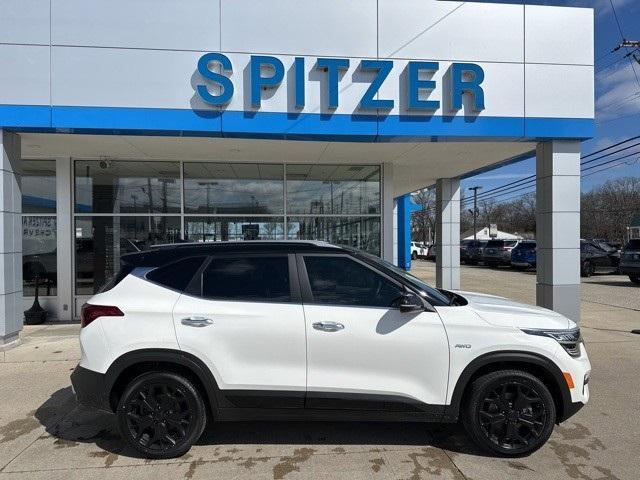 used 2022 Kia Seltos car, priced at $19,652