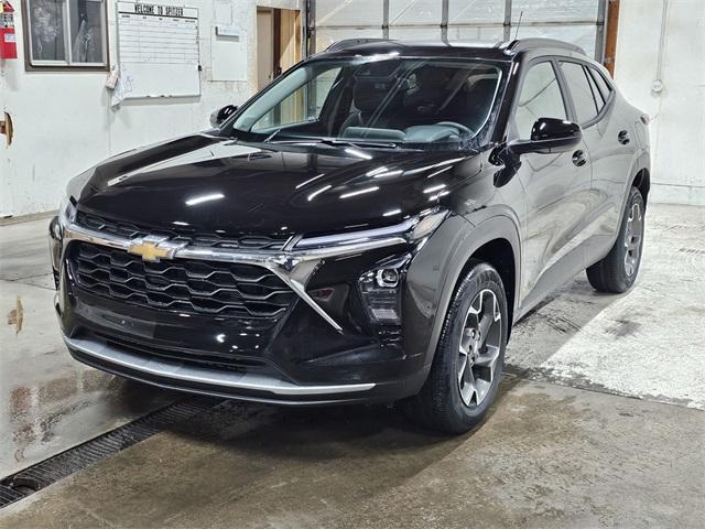 new 2025 Chevrolet Trax car, priced at $24,760