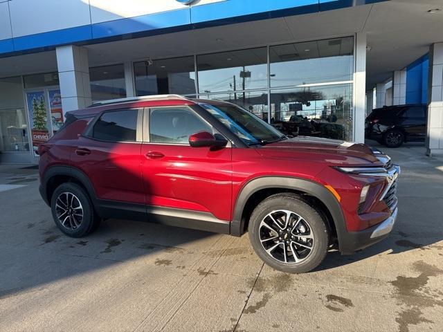 new 2025 Chevrolet TrailBlazer car, priced at $27,517