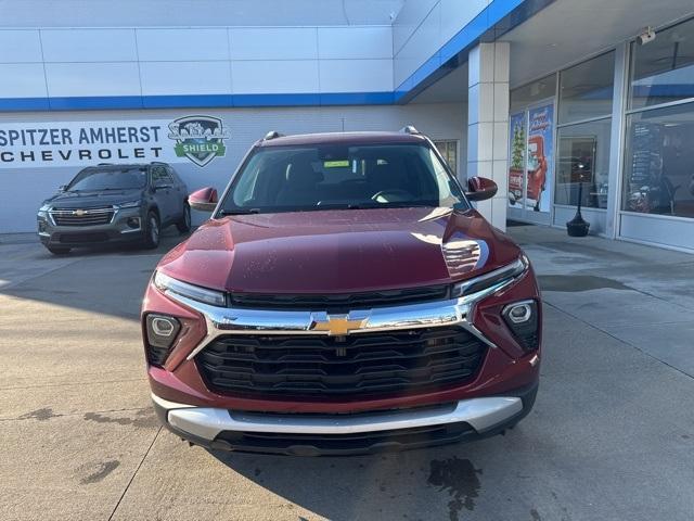 new 2025 Chevrolet TrailBlazer car, priced at $27,517