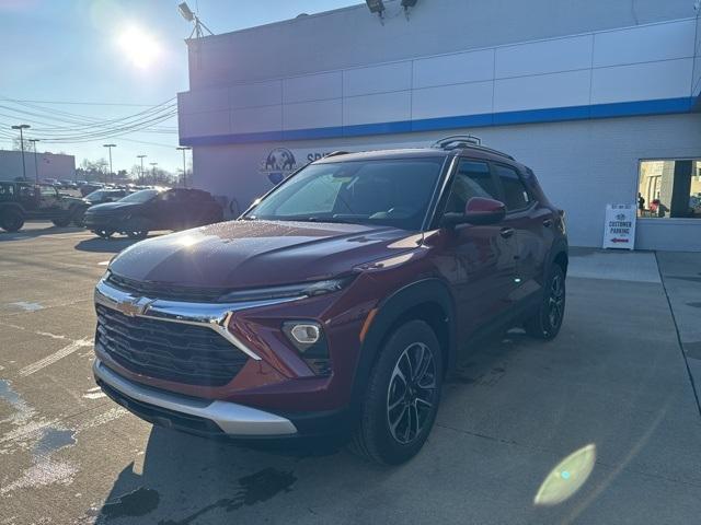 new 2025 Chevrolet TrailBlazer car, priced at $27,517