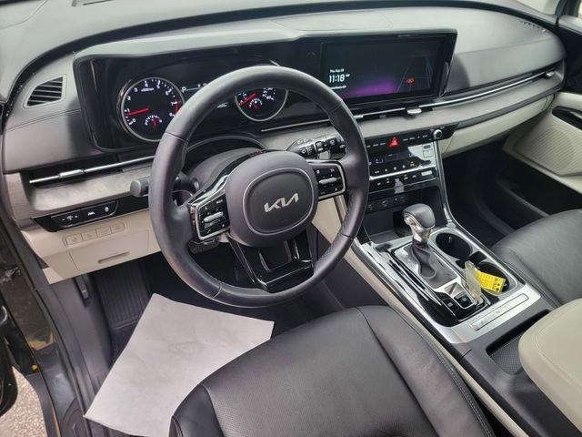 used 2023 Kia Carnival car, priced at $33,381