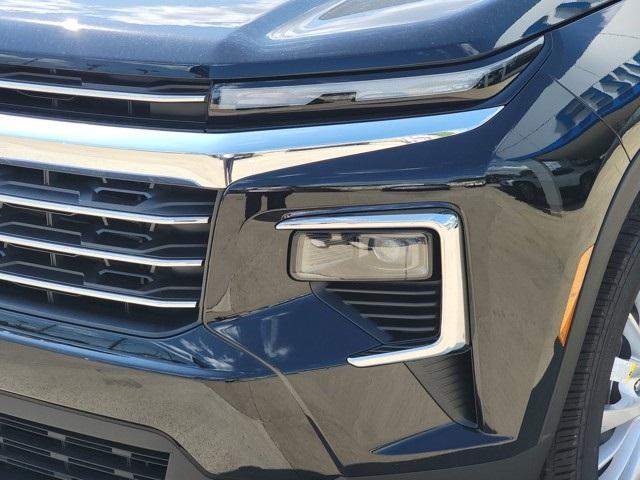 new 2026 Chevrolet Traverse car, priced at $51,390