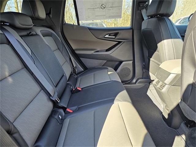 new 2025 Chevrolet Equinox car, priced at $32,107