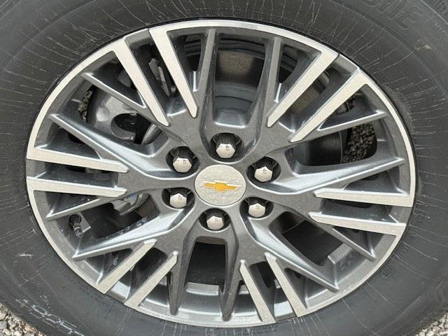 new 2025 Chevrolet Traverse car, priced at $45,295