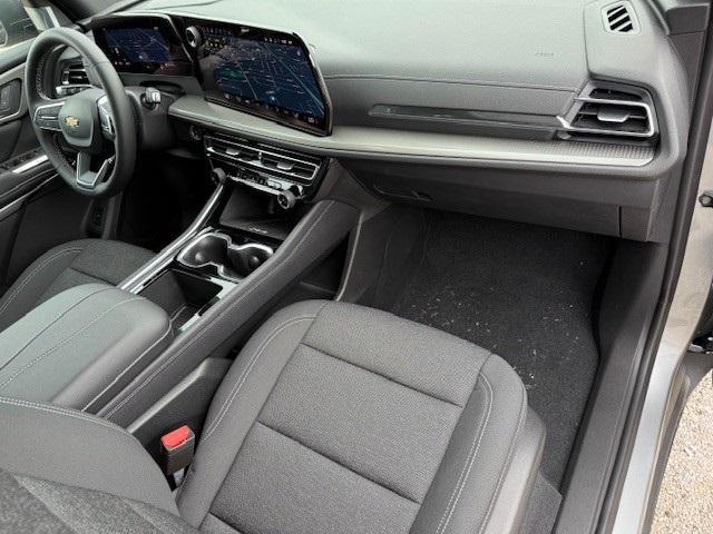new 2025 Chevrolet Traverse car, priced at $45,295