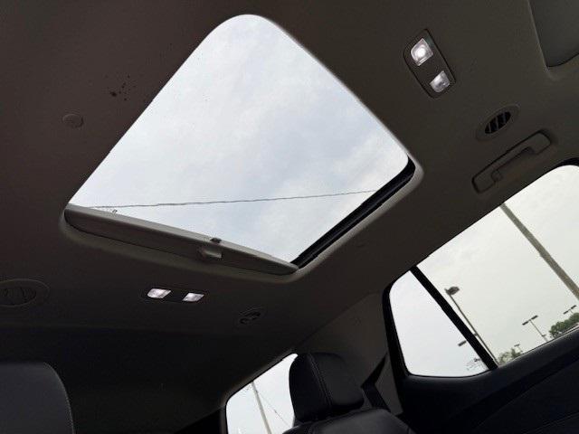 used 2020 Chevrolet Traverse car, priced at $26,995