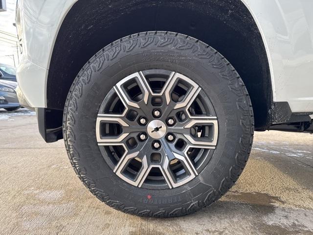 new 2025 Chevrolet Colorado car, priced at $44,930
