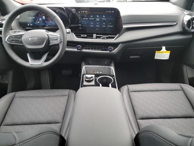 new 2026 Chevrolet Equinox car, priced at $33,415