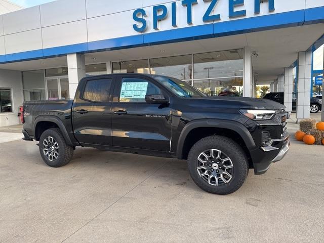 new 2024 Chevrolet Colorado car, priced at $43,040