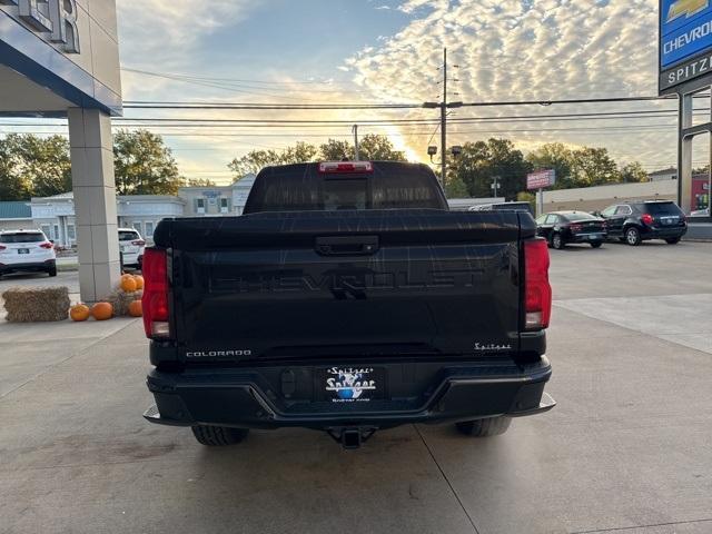 new 2024 Chevrolet Colorado car, priced at $43,040