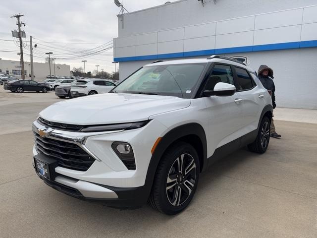 new 2024 Chevrolet TrailBlazer car, priced at $25,205