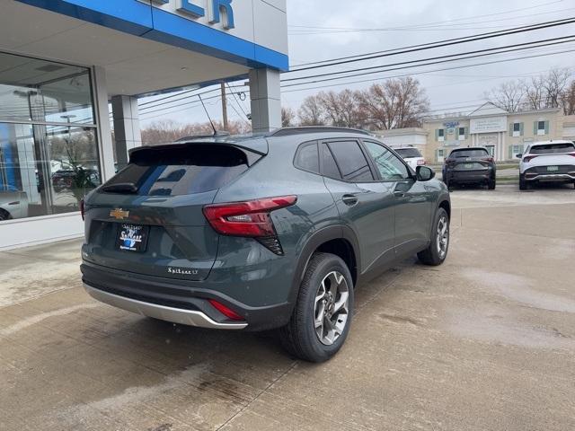 new 2025 Chevrolet Trax car, priced at $22,737