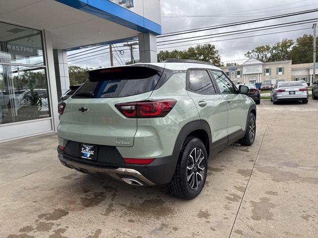 new 2025 Chevrolet TrailBlazer car, priced at $30,033