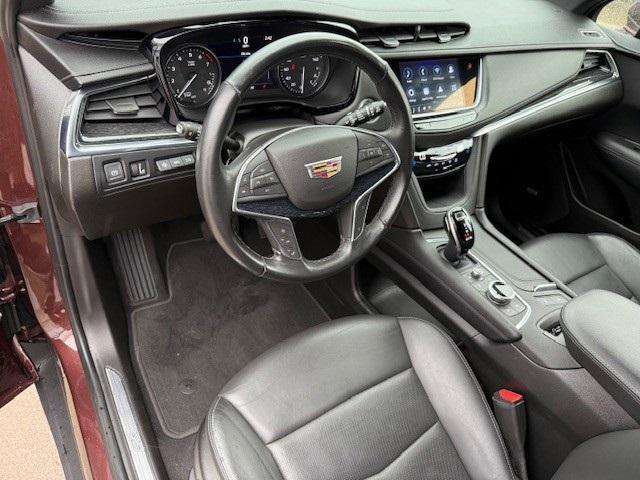 used 2022 Cadillac XT5 car, priced at $31,509