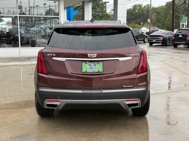 used 2022 Cadillac XT5 car, priced at $31,509