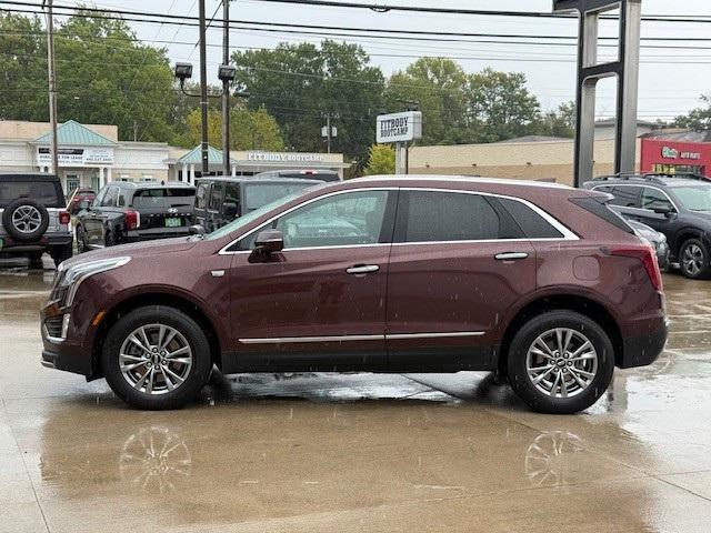 used 2022 Cadillac XT5 car, priced at $31,509