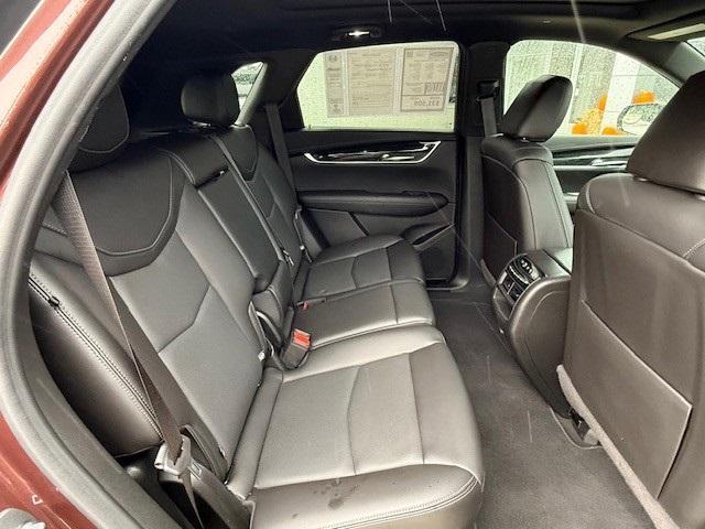 used 2022 Cadillac XT5 car, priced at $31,509