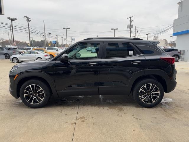 new 2025 Chevrolet TrailBlazer car, priced at $28,117