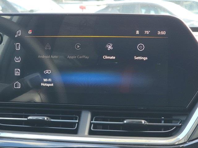 new 2025 Chevrolet Trax car