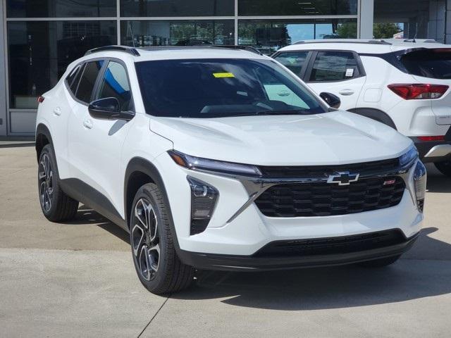 new 2025 Chevrolet Trax car