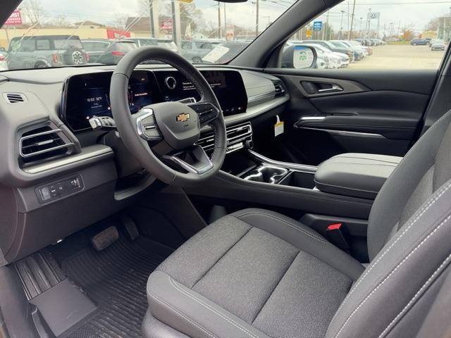 new 2025 Chevrolet Traverse car, priced at $42,422