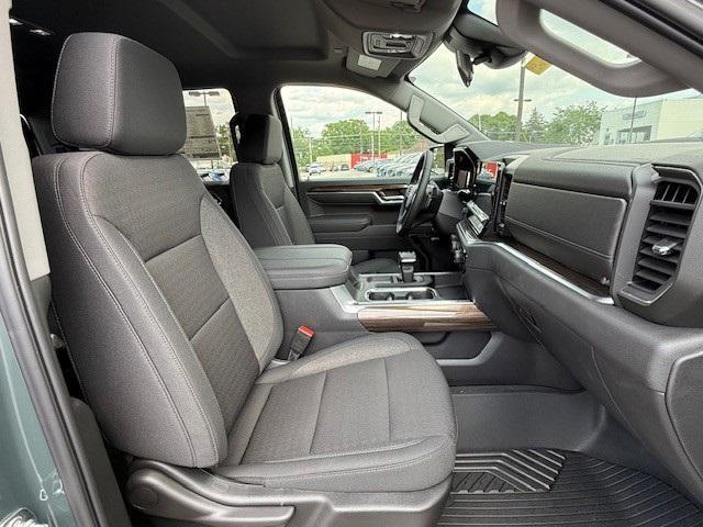 new 2025 Chevrolet Silverado 1500 car, priced at $61,015
