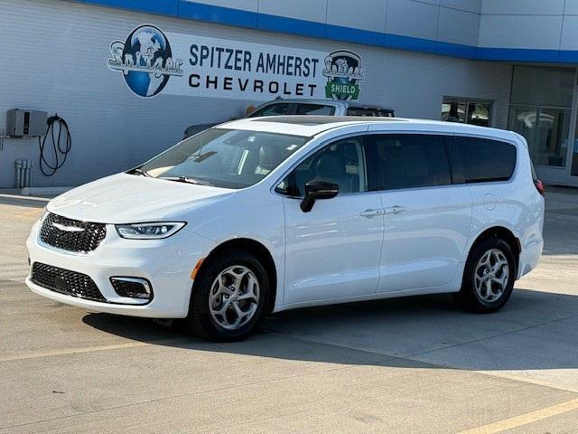 used 2024 Chrysler Pacifica car, priced at $44,995